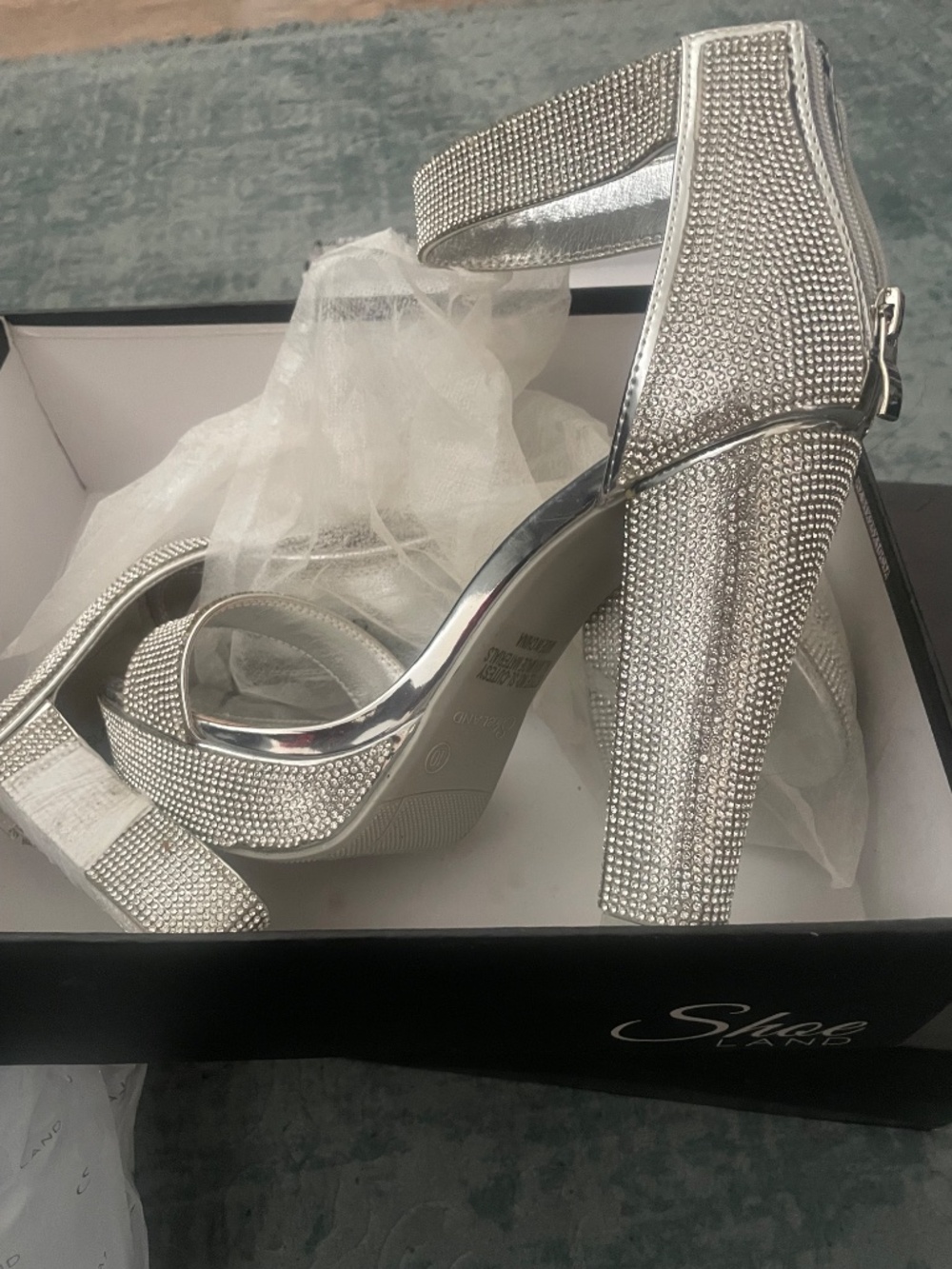 Heels - Picture 2 of 4
